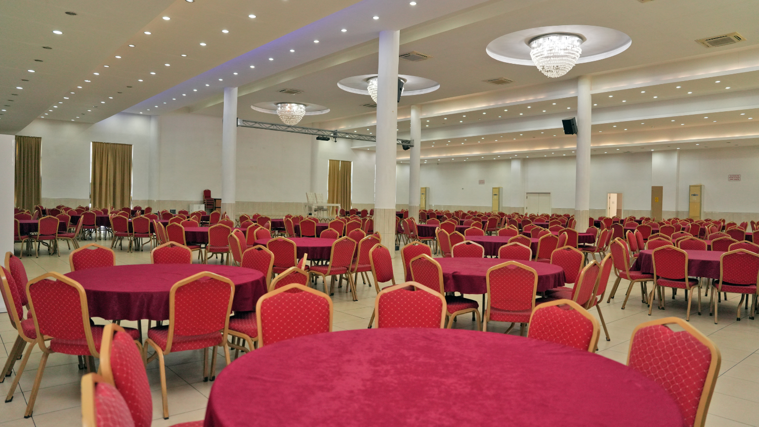 Alanya Düğün Salonu Cikcilli (550 Kişilik)