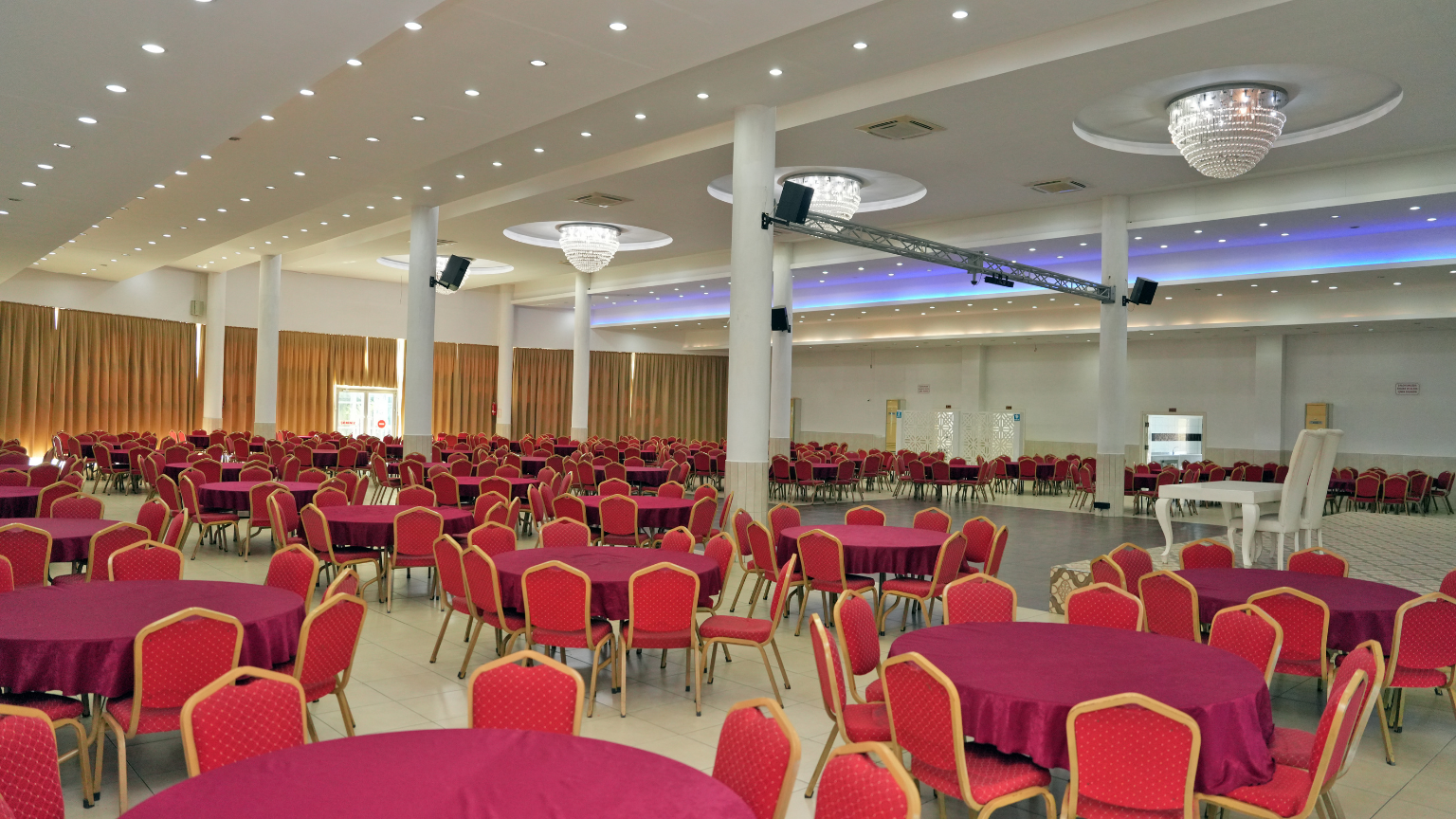 Alanya Düğün Salonu Cikcilli (550 Kişilik)